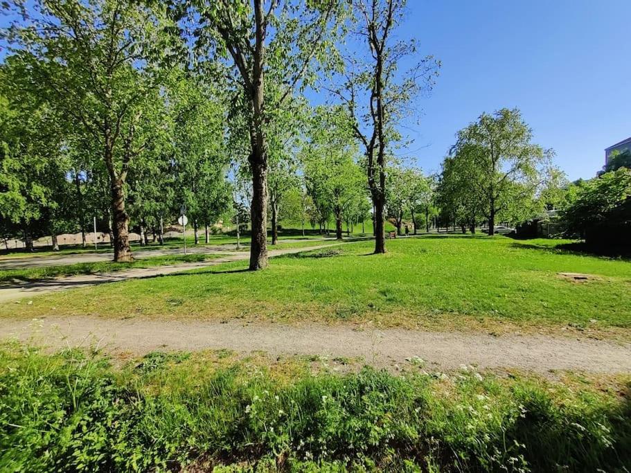 Private Apartment Near Ruissalo, Castle, Harbour - Ac, Free Parking Турку Экстерьер фото